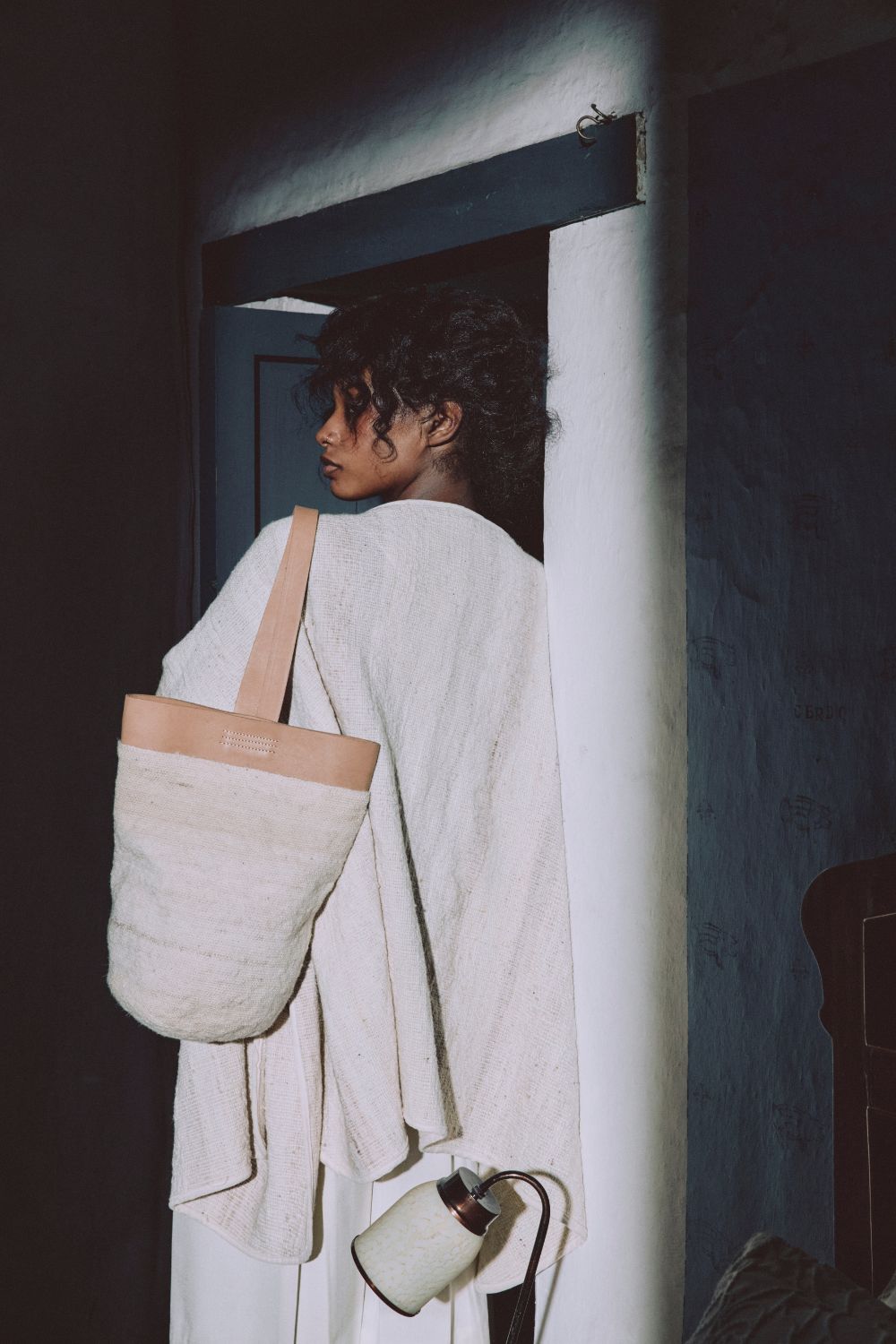 Ka'a - mochila arhuaca con cuero regenerativo