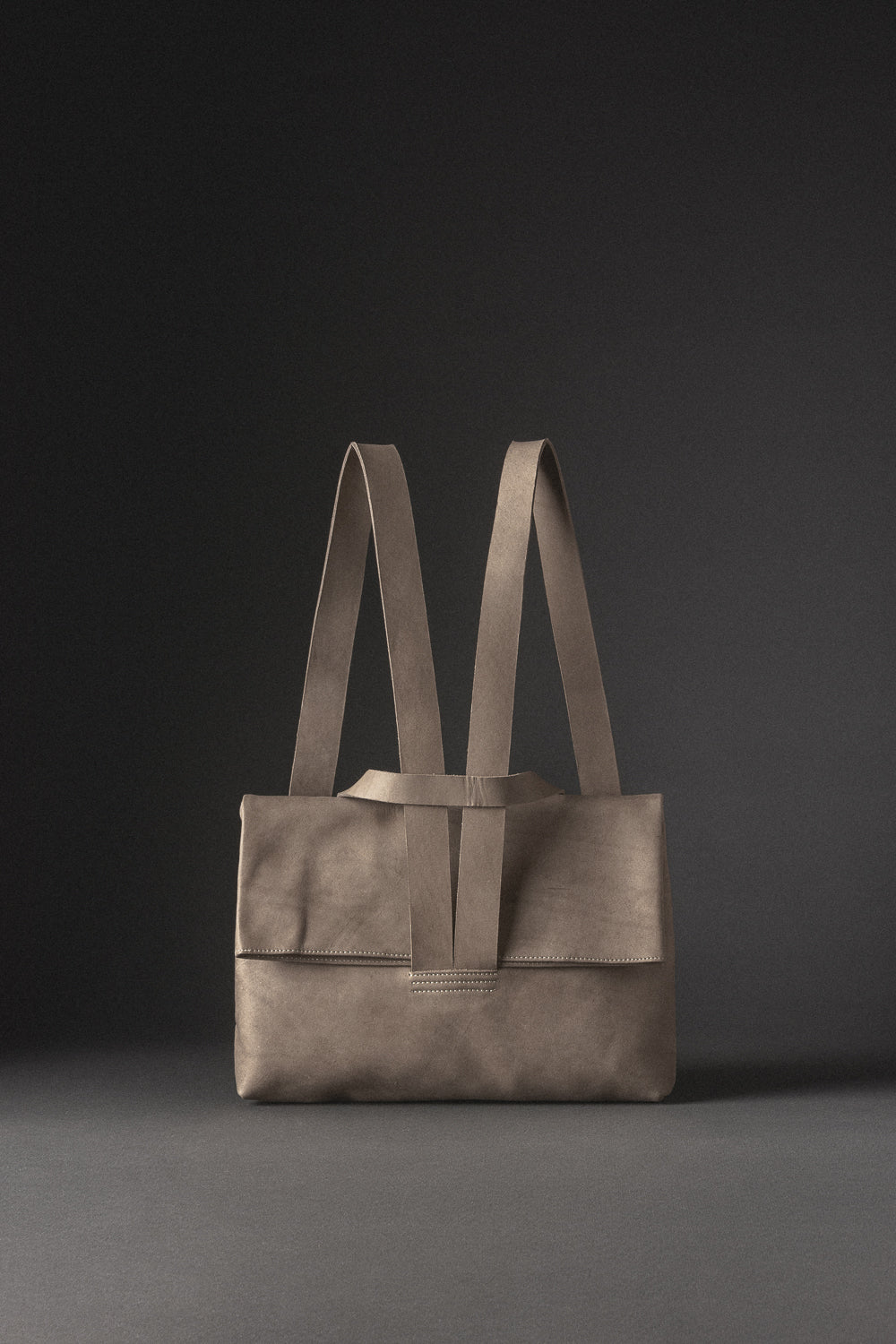 Swi - Mochila de cuero