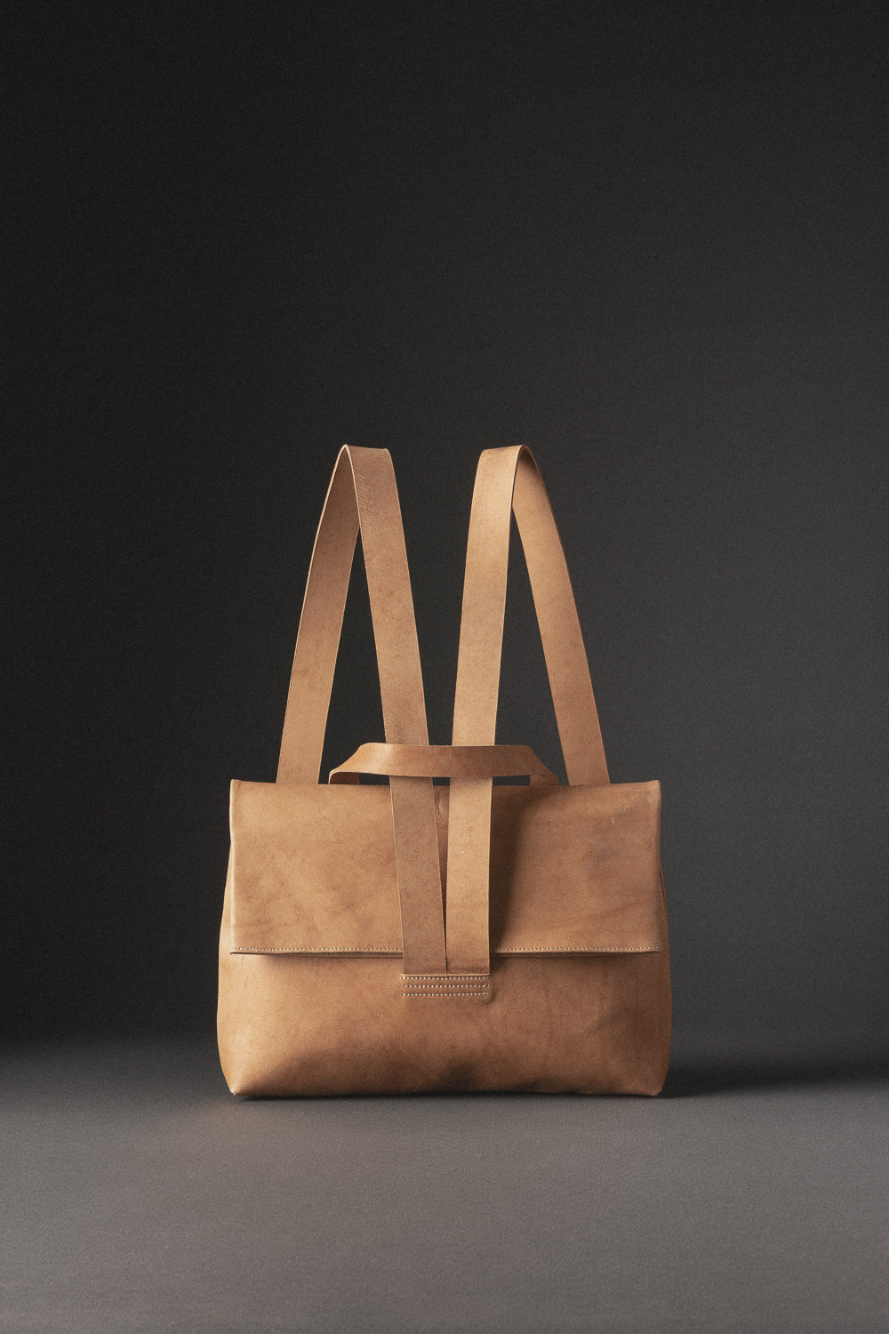 Swi - Mochila de cuero